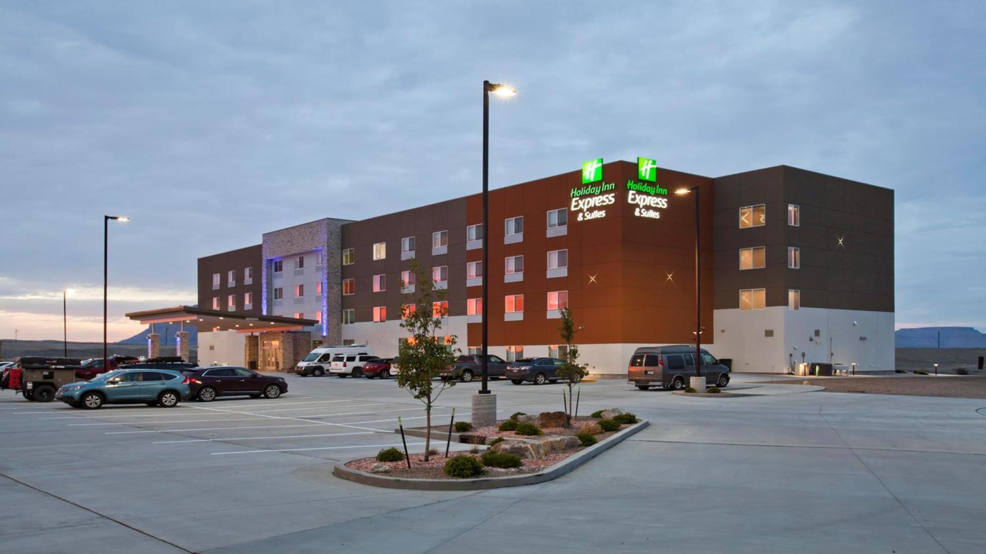 Holiday Inn Express & Suites - Green River, An Ihg Hotel Экстерьер фото